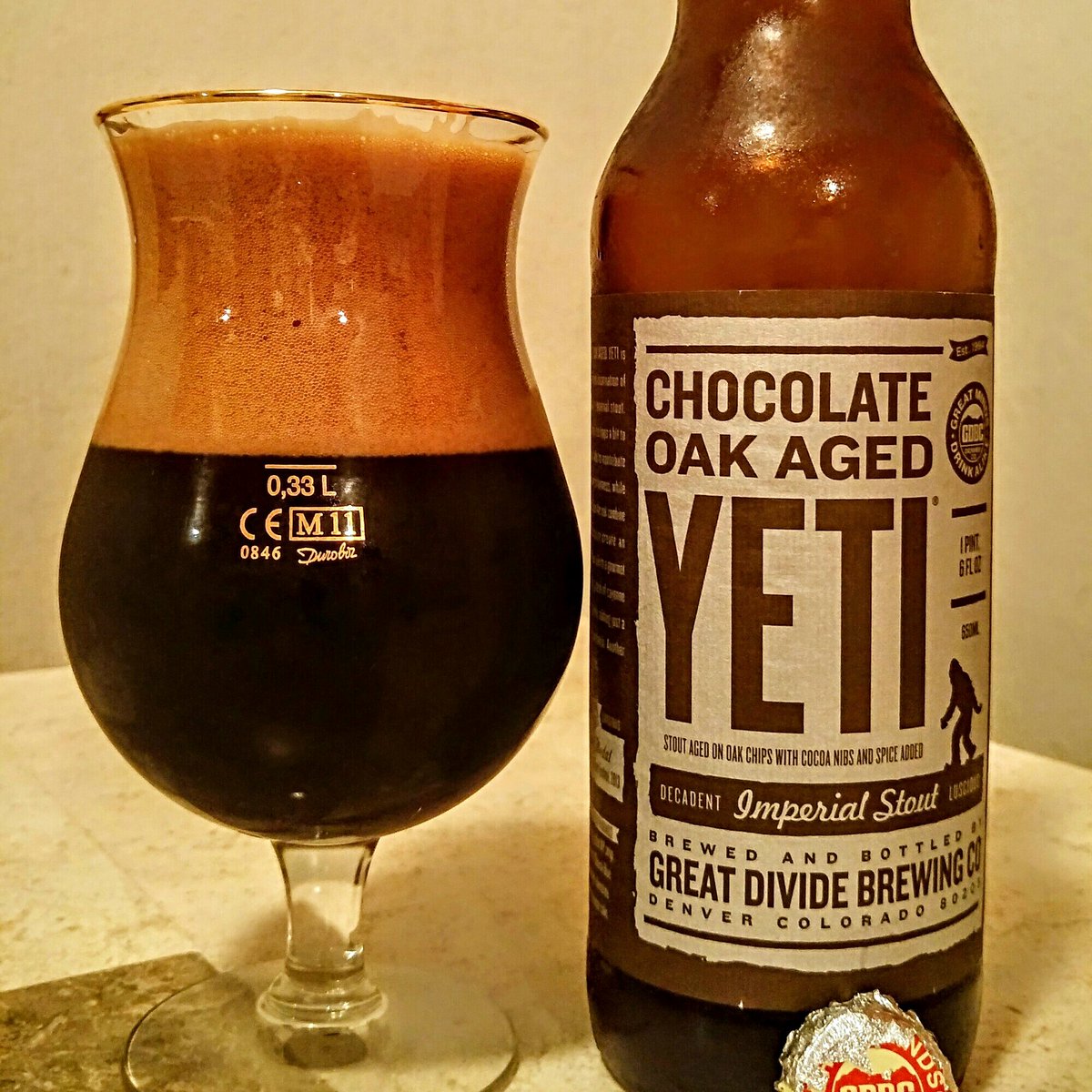 EMARTELLT's tweet photo. Para este #ViernesDeGanarSegidores una #cerveza exquisita. Chocolate oak aged yeti de @greatdividebrew 
Una #delicia https://t.co/BTp3ymE7Lx