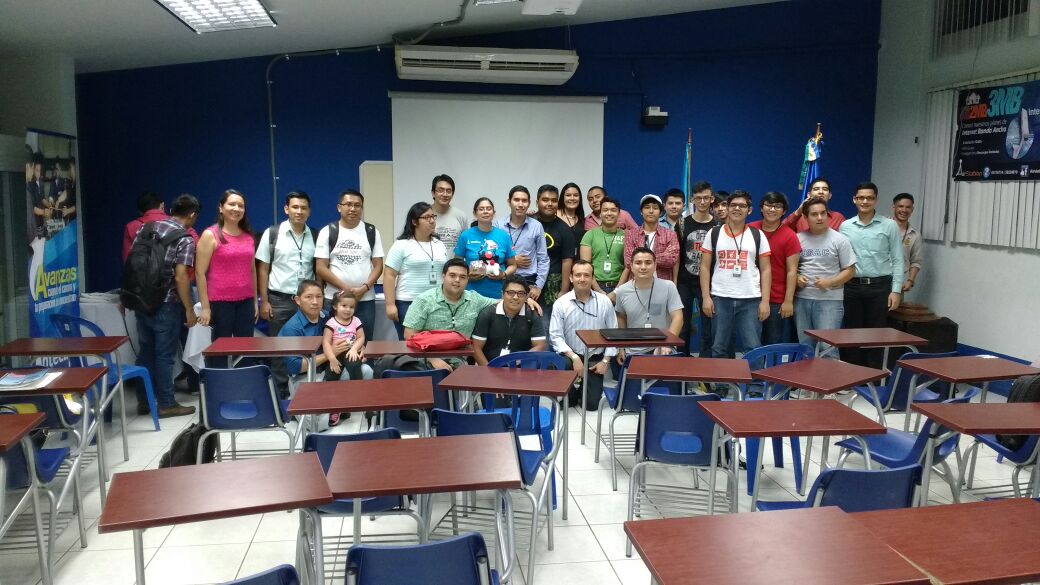 itrjwyss's tweet image. Visita a @CunoriComunica en el IV Congreso de Ingeniería junto a @guatejug #JavaDayTour2016 #duke502 #aKnowledgeJourney