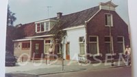 OudAssen's tweet photo. Zaal Merks aan de Molenstraat #jaren70. Meer info https://t.co/Uei4OoBFB9 #Assen #Drenthe #geschiedenis #anderetijden #historie #dansschool https://t.co/bKhjbRSPly