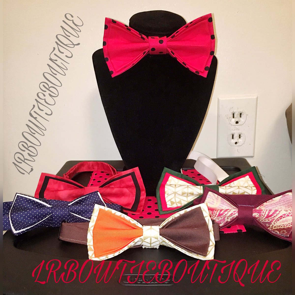 BowTiedUp5's tweet image. etsy.com/shop/LRBowTieB… #etsyseller #etsyshop #custombowtie #bow tie #bowties #handmade #polkadots #tiedtoacause
