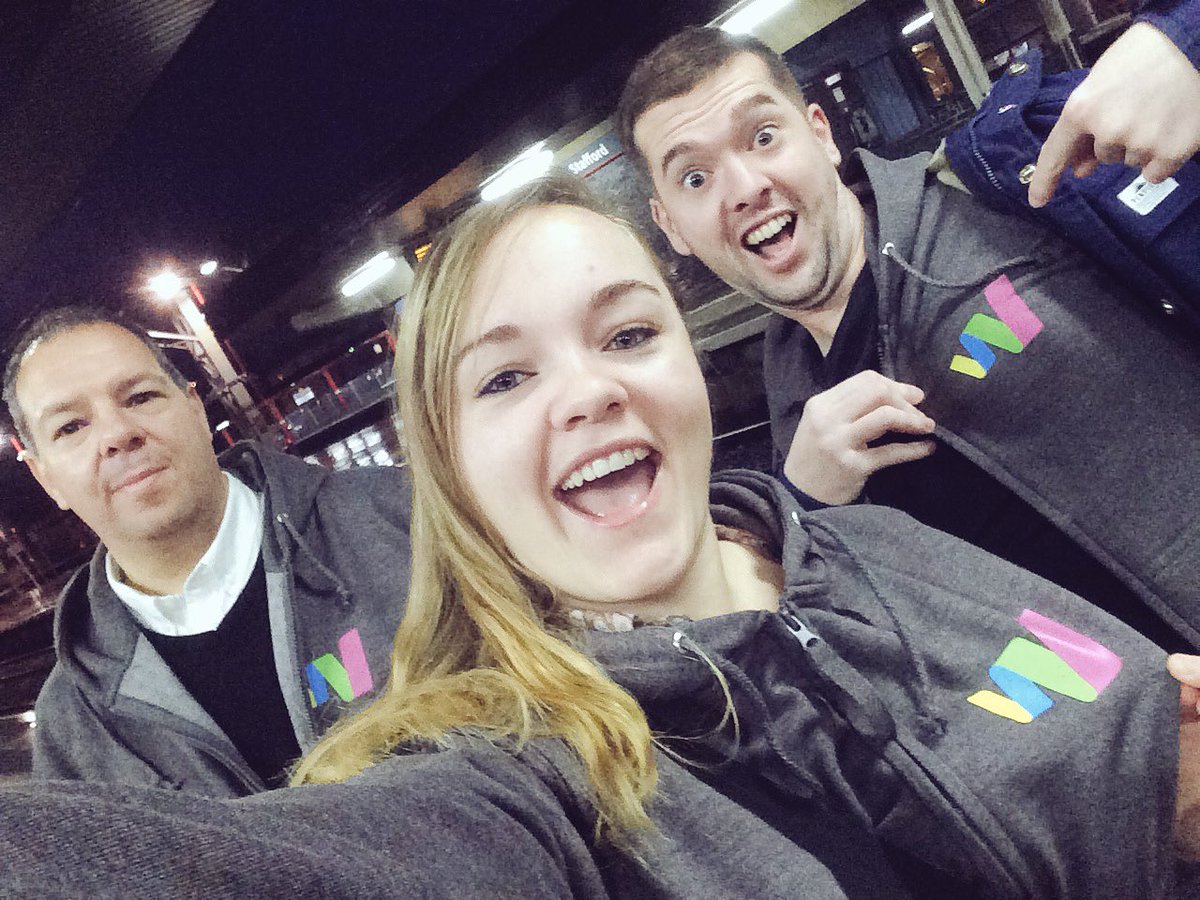 RebeccaBrocton's tweet photo. With the @iwebtweets early birds at the station on this wet Saturday morning!! #MageTitansMCR #TeamiWeb #NeedMoreCoffee #TrainSpotting https://t.co/SqCBsJIcRK