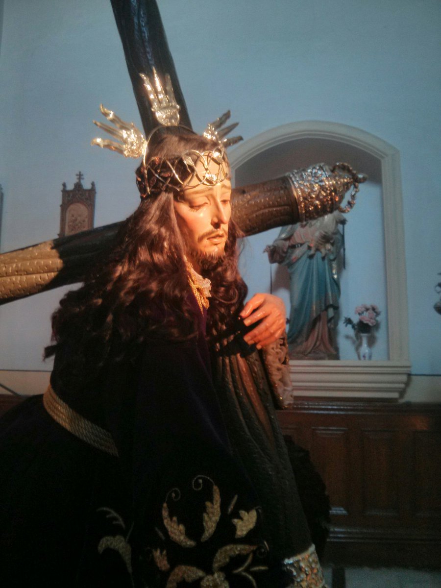 pasionenjaen's tweet photo. Imaginería y monumentos unidos en Baeza. Hasta las 19:00h aprox puedes visitarles. https://t.co/eCwvrr4dAZ