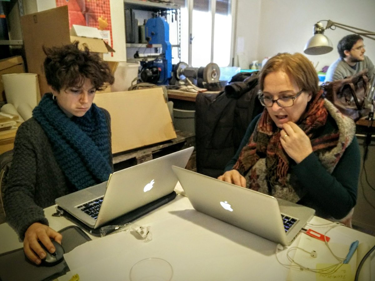 Facce da progetto a #museomixMCZ: il sabato mattina è tutto render, mappe, testi e bricolage. I musei sono pronti a cambiare?  🚜🔌📚🖌🛠