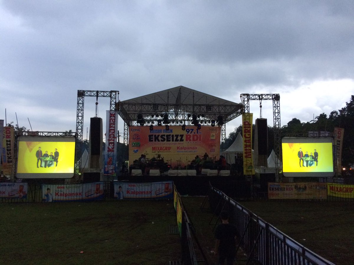 Tadi Sore. Jgn lupa malam ini kita ekseizz bareng. <a href="/NAGASWARA_ID/">NAGASWARA Music</a> <a href="/IndoParawali/">Parawali Indonesia</a> <a href="/parawali_pusat/">Parawali Pusat</a> #17walitakkanpisah