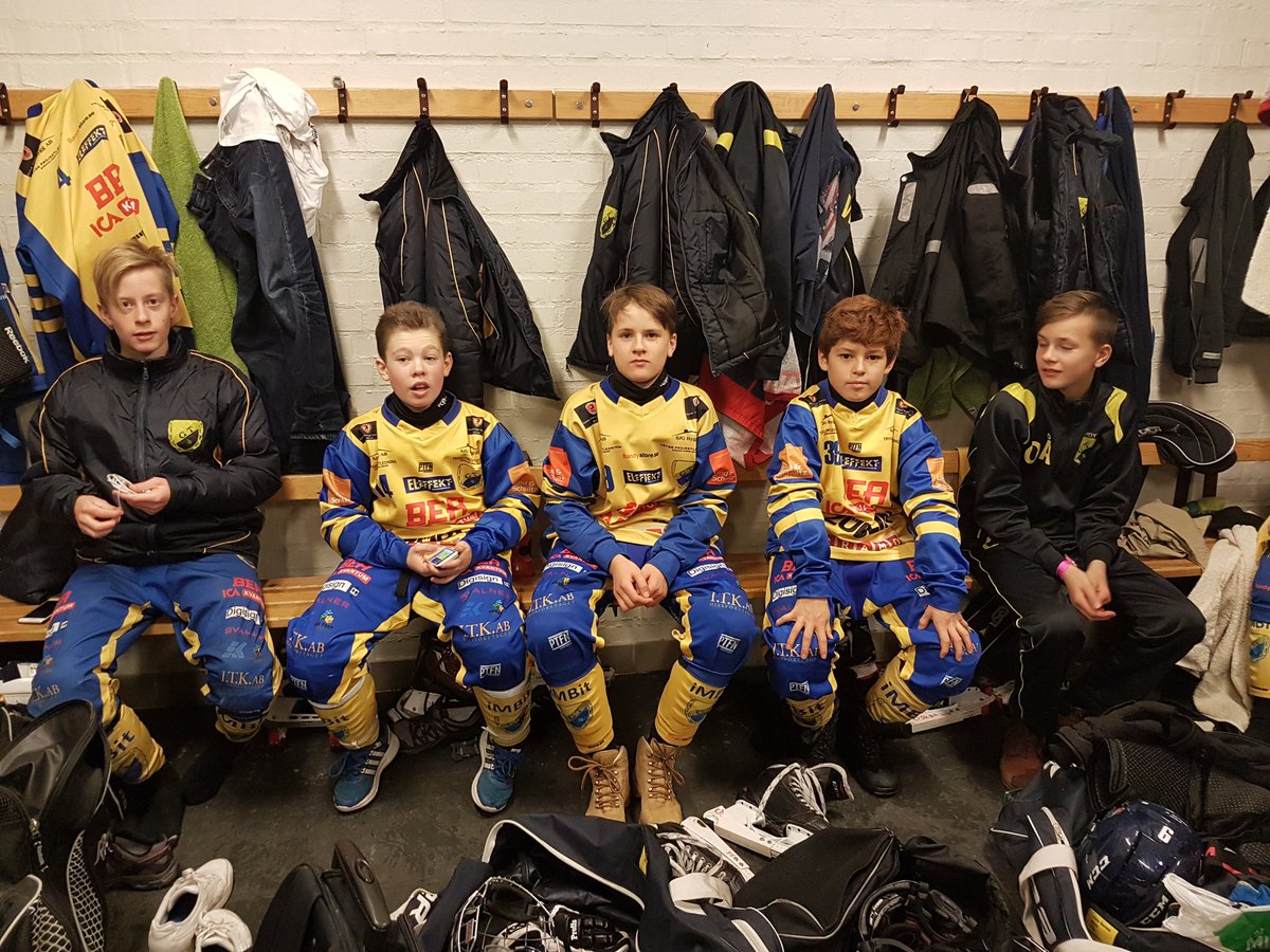 ALagesson's tweet image. GT/76 P4 laddar i för åttondelsfinal i Aroscupen mot Sirius.