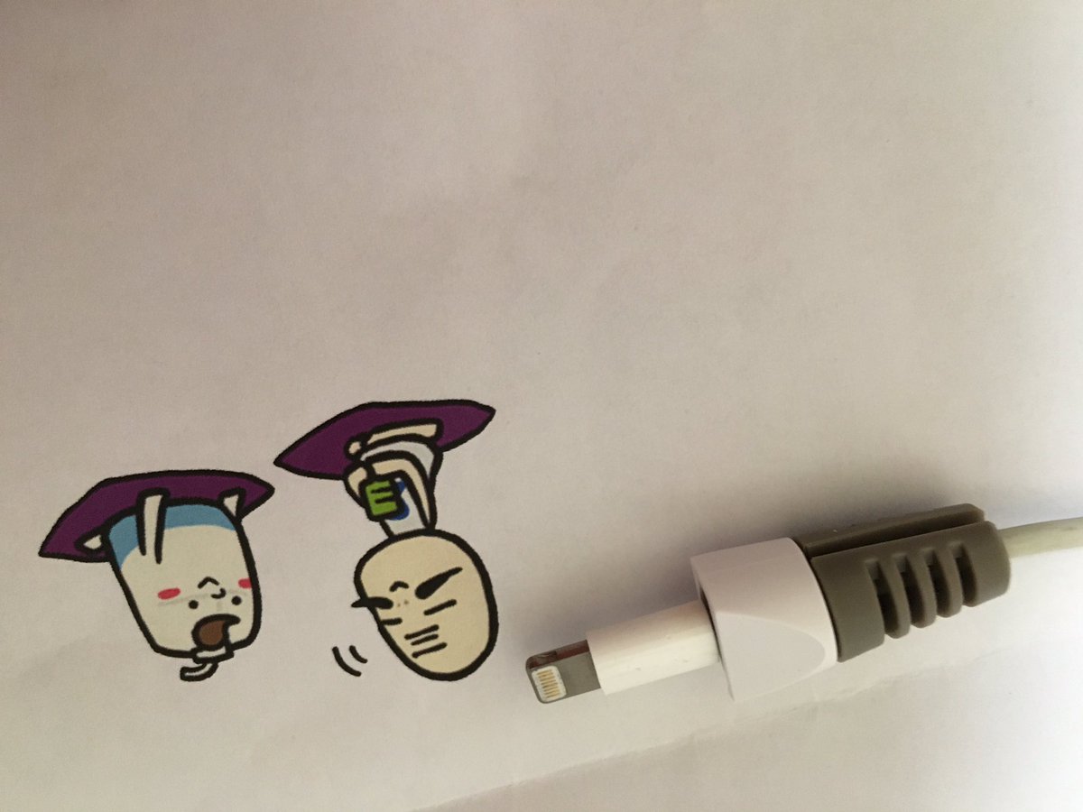 runnekoko's tweet image. サンワダイレクト様から頂きました！
付けやすく、しっかりカバーされてる感じがとても好きです(*^^)
充電しながら携帯する人にとてもオススメです♪
とても魅力的な商品なので気になる方は是非検索してみて下さい♪

#サンワダイレクト
#ケーブル保護カバー
@sanwadirect