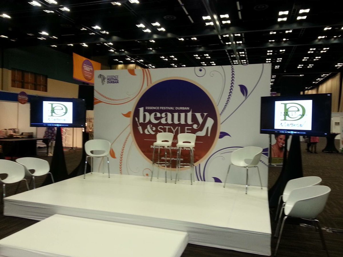 DeshonicaKerrie's tweet photo. #Durban #africa #essencefestival2016 #designessentials https://t.co/6EqgYuO2XQ