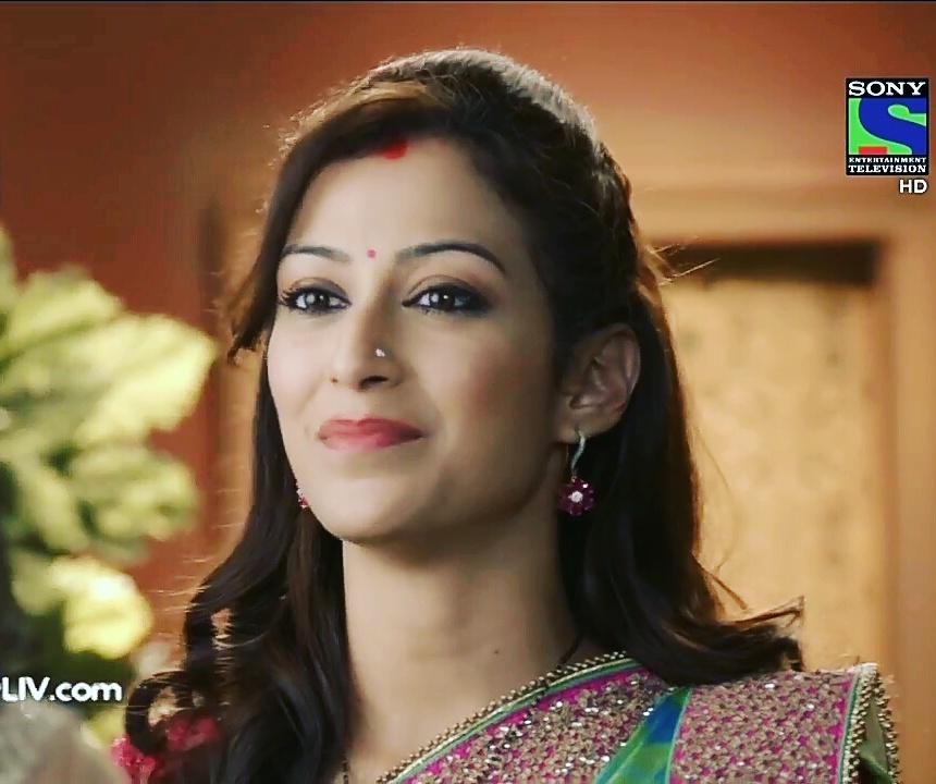 Kunika19's tweet photo. #ekeishtasajhedarika 11 Nov Pic credit goes to me if anyone use this so do credit,, https://t.co/XfZzeK0mcD