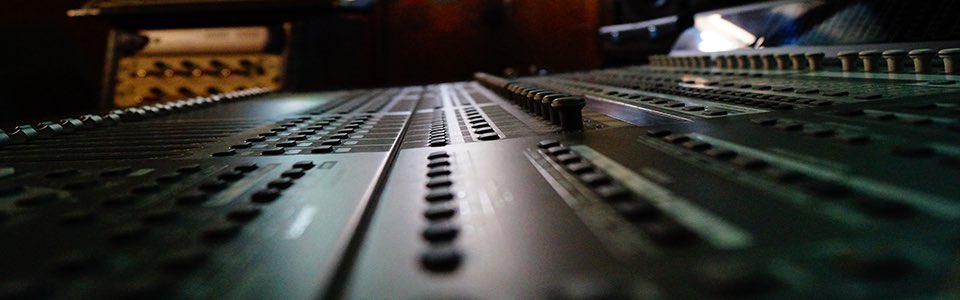 JulAcademy's tweet image. #muiscproduction