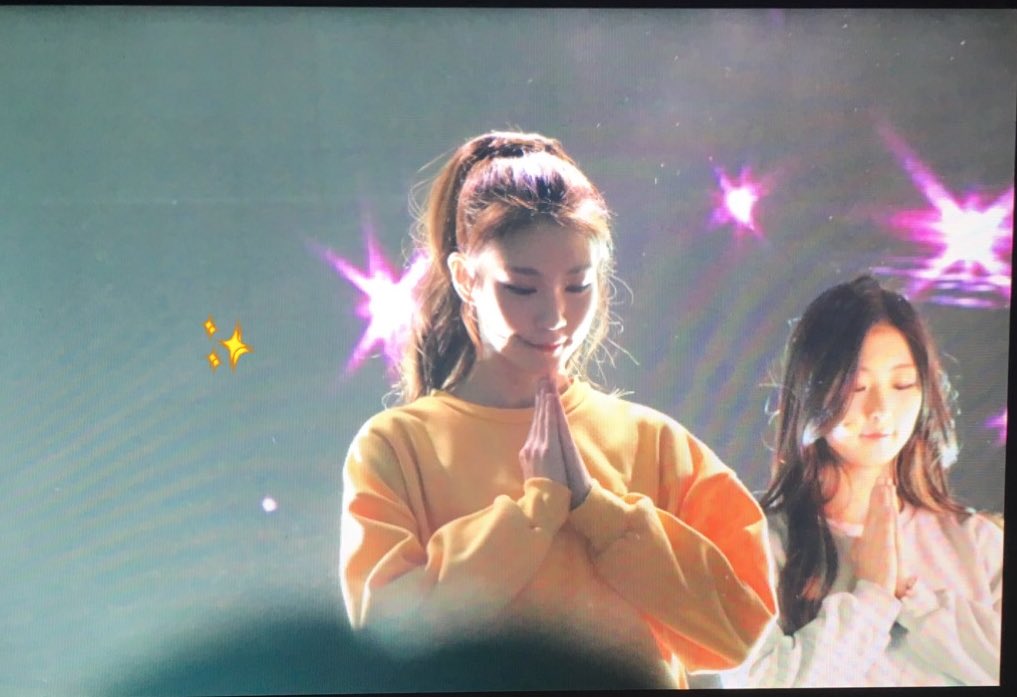 _1993_STAR's tweet photo. 161112 Project #1 'Bloom the SEEART' 프리뷰 #한별 #별 #씨앗 #SEEART 우리 뵤리 넘넘 예뽀😆 담주 마지막 생방무대도 화이팅! https://t.co/6HSuuEih4D