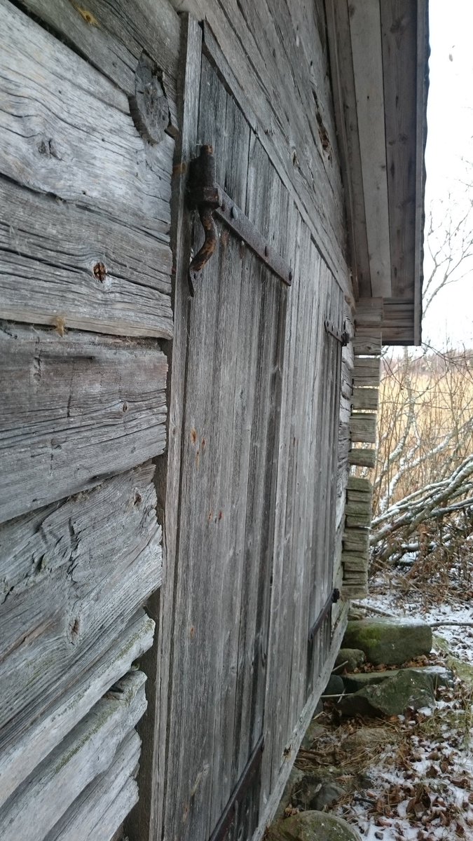 Tussukotka's tweet photo. Retki lintutornille. @sonyxperia #Campfire #XperiaZ3 #BirdTower https://t.co/d60mdZozEW