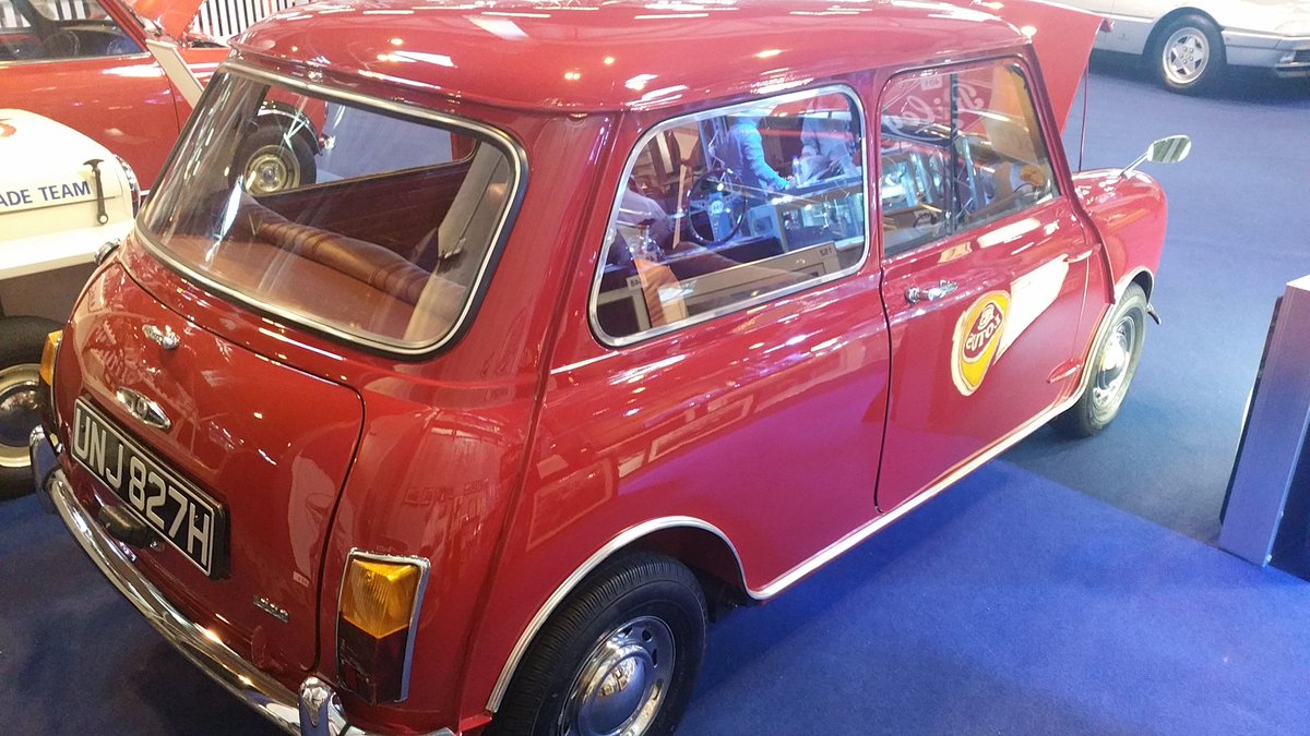 HomeForMini's tweet image. #Car enthusiast?Im up for #auction at Silverstone (@silverstoneauc) today 2pm.All proceeds to @ProstateUK #NECClassic Pls RT &amp;amp; share 😁 #Mini