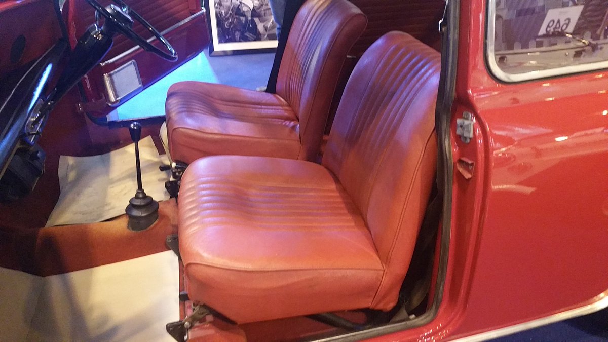 HomeForMini's tweet image. #Car enthusiast?Im up for #auction at Silverstone (@silverstoneauc) today 2pm.All proceeds to @ProstateUK #NECClassic Pls RT &amp;amp; share 😁 #Mini