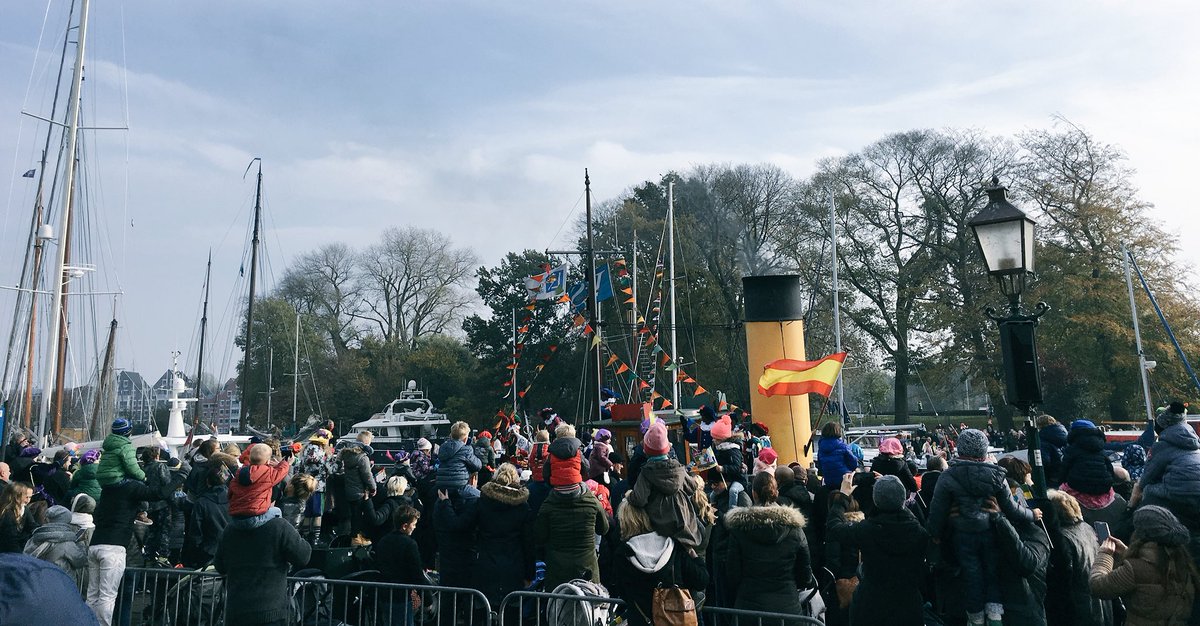 Vandaag is <a href="/St_Niclaas/">Sinterklaas</a> dan toch in de <a href="/HavenHoorn/">Haven van Hoorn</a> aangekomen! Welkom in #Hoorn