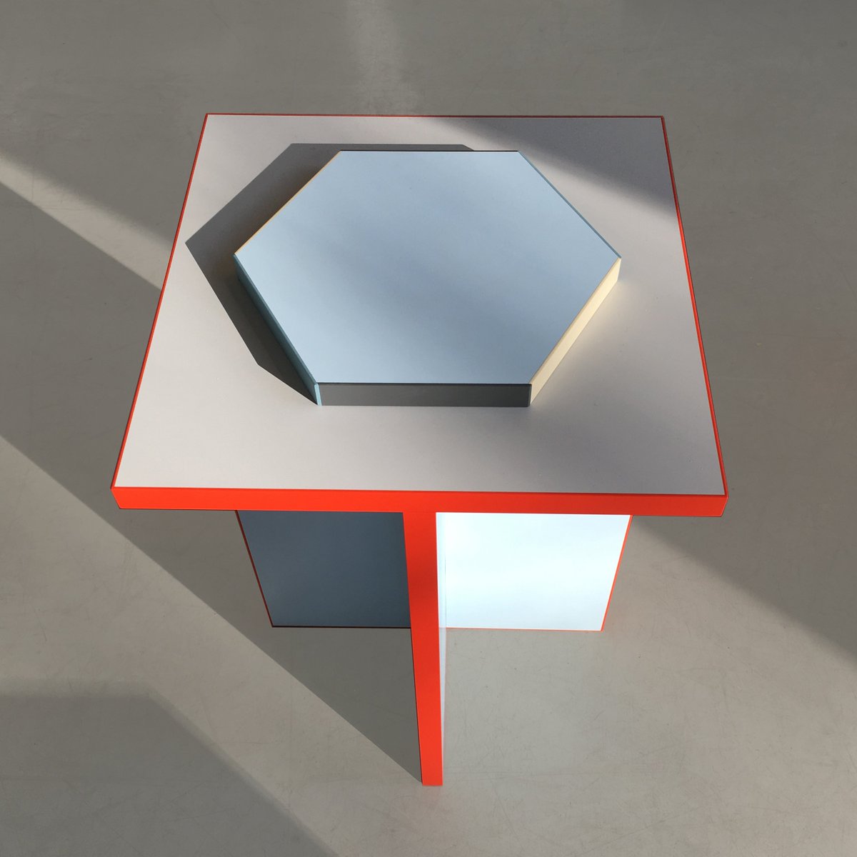 galerievivid's tweet image. @galerievivid #newrotterdam exhibition #lexpott #sabinemarcelis #tijmensmeulders #davidderksen