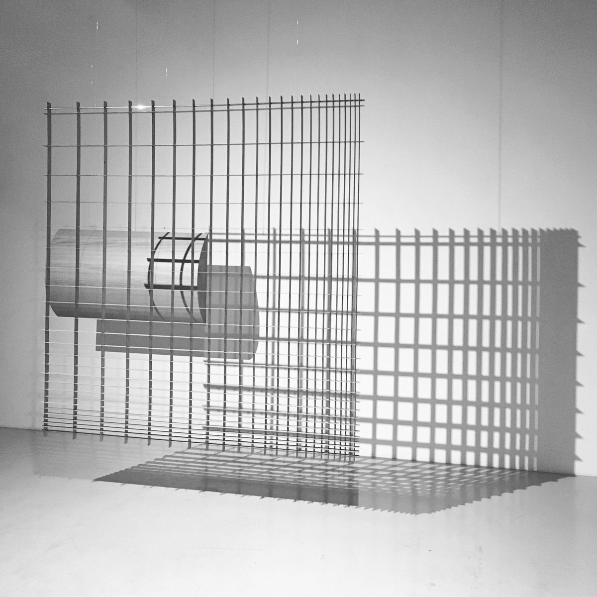 galerievivid's tweet image. @galerievivid #newrotterdam exhibition #lexpott #sabinemarcelis #tijmensmeulders #davidderksen