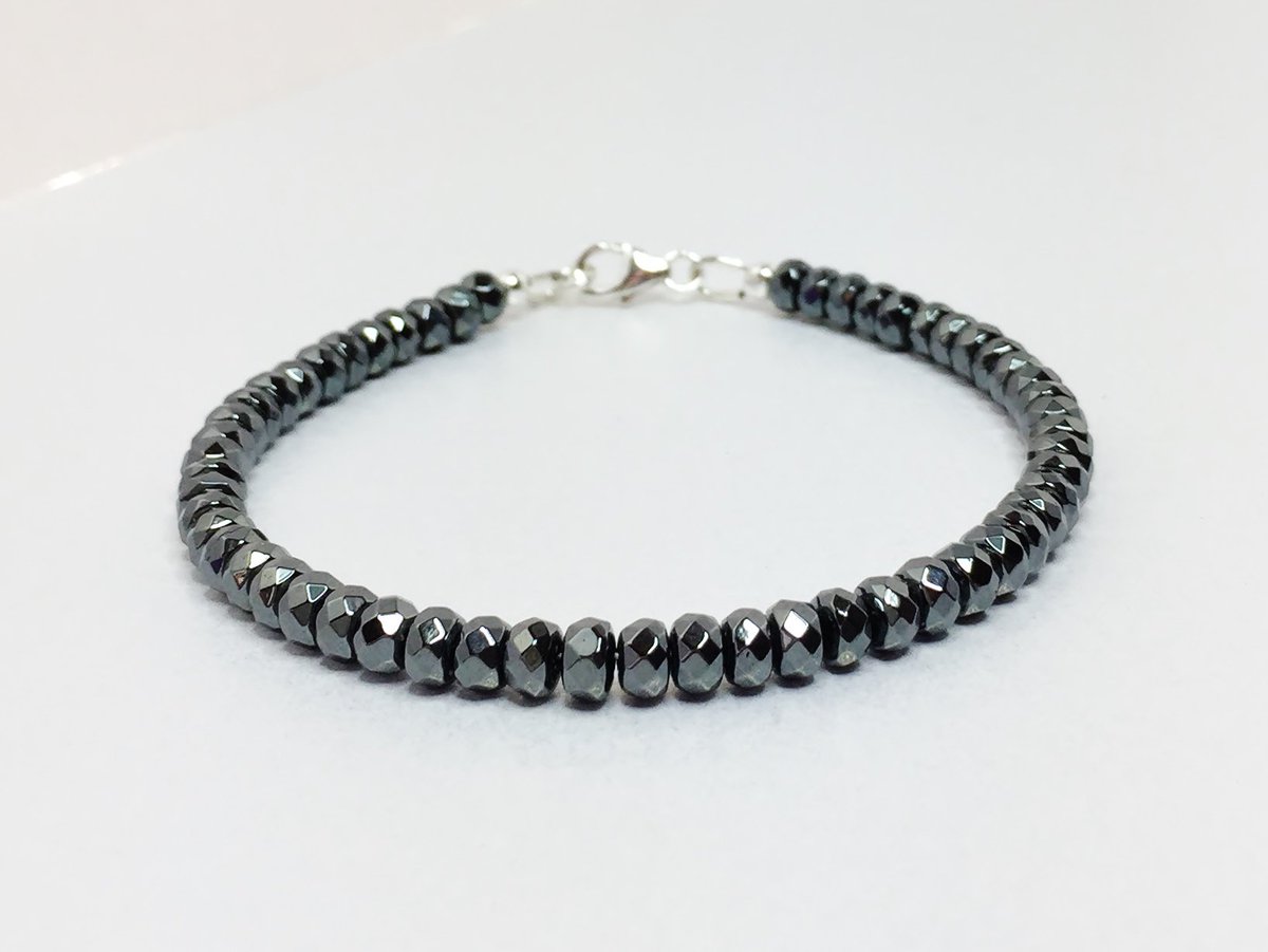 LynnWhitehouse4's tweet photo. New range of Mens/Unisex bracelets under £25 https://t.co/H1CD8pMIJR #Mensfashion #Uniquegiftforhim #etsyteamunity #xmasgift #etsyuksellers https://t.co/WaVWnWZevT