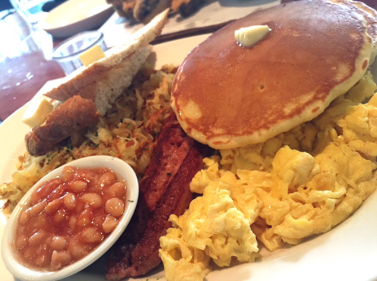 The Lumber Jack for #brunch at <a href="/theGOODSdiner/">THE GOODS DINER</a> is CRAY! Kamu pernah coba?
