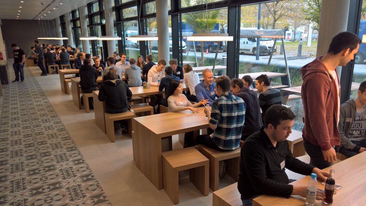 ImagineConf's tweet image. Die Ruhe vor dem #Pizza-Sturm #imagineconf