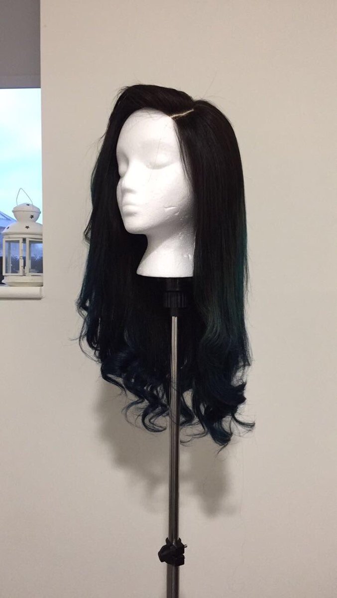 the_haircode's tweet photo. #GetWig'd Curved side part, curled ends ππ½
πΈLadies, come & GetWig'd πΈ
#wigs #stylist #colour #getwigd https://t.co/Vxrv33SKoI