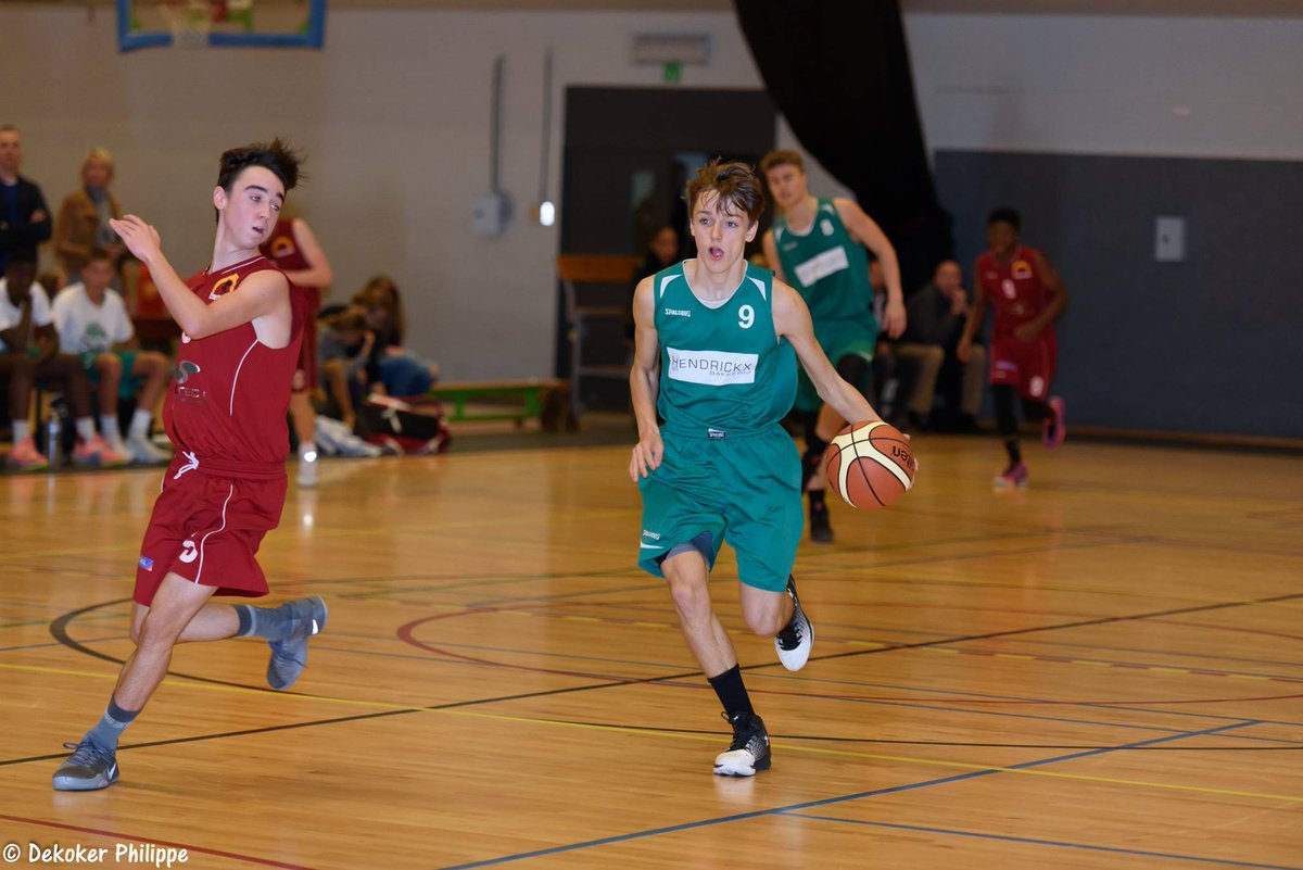 GucoLier's tweet image. Onder leiding van coach Mathias VDB plaatste de U18 A van @GucoLier zich vlot voor het #xmastournament in Kortrijk. #forzaguco