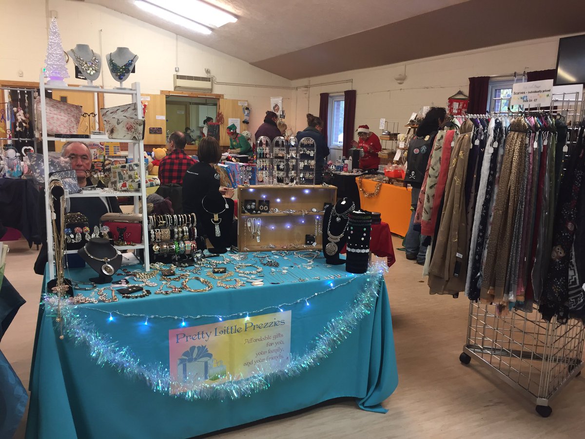 PrettyPrezzies's tweet image. 🎄Looking Christmassy at #StJohns&amp;amp;HighwoodsCommunityCentre this afternoon 🎄