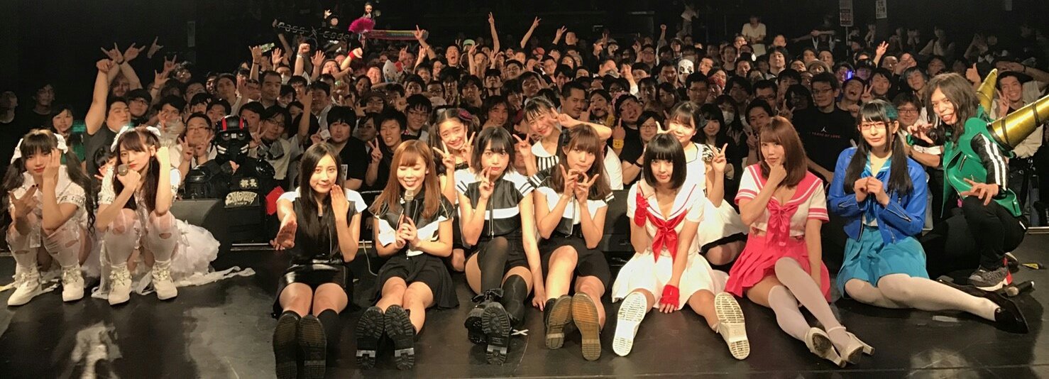 DESU.RABBITS 部長🇯🇵 on Twitter: 