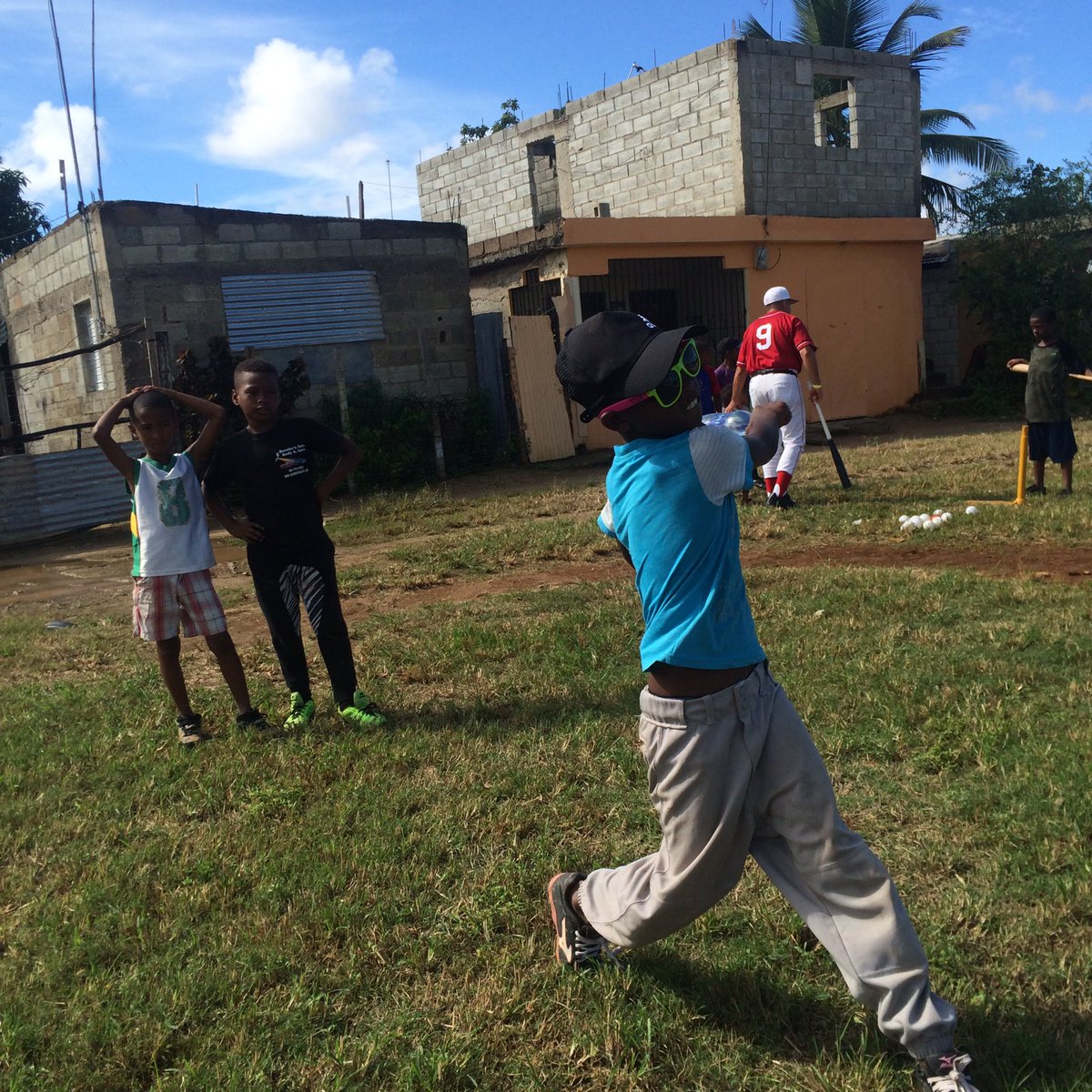 StandWPurpose's tweet image. Back from DR Thank you @SCOREINTL1 @JohnScorein @KeithMadison32 for your leadership The gospel was preached. #JesusandBaseball #Matt28:19_20