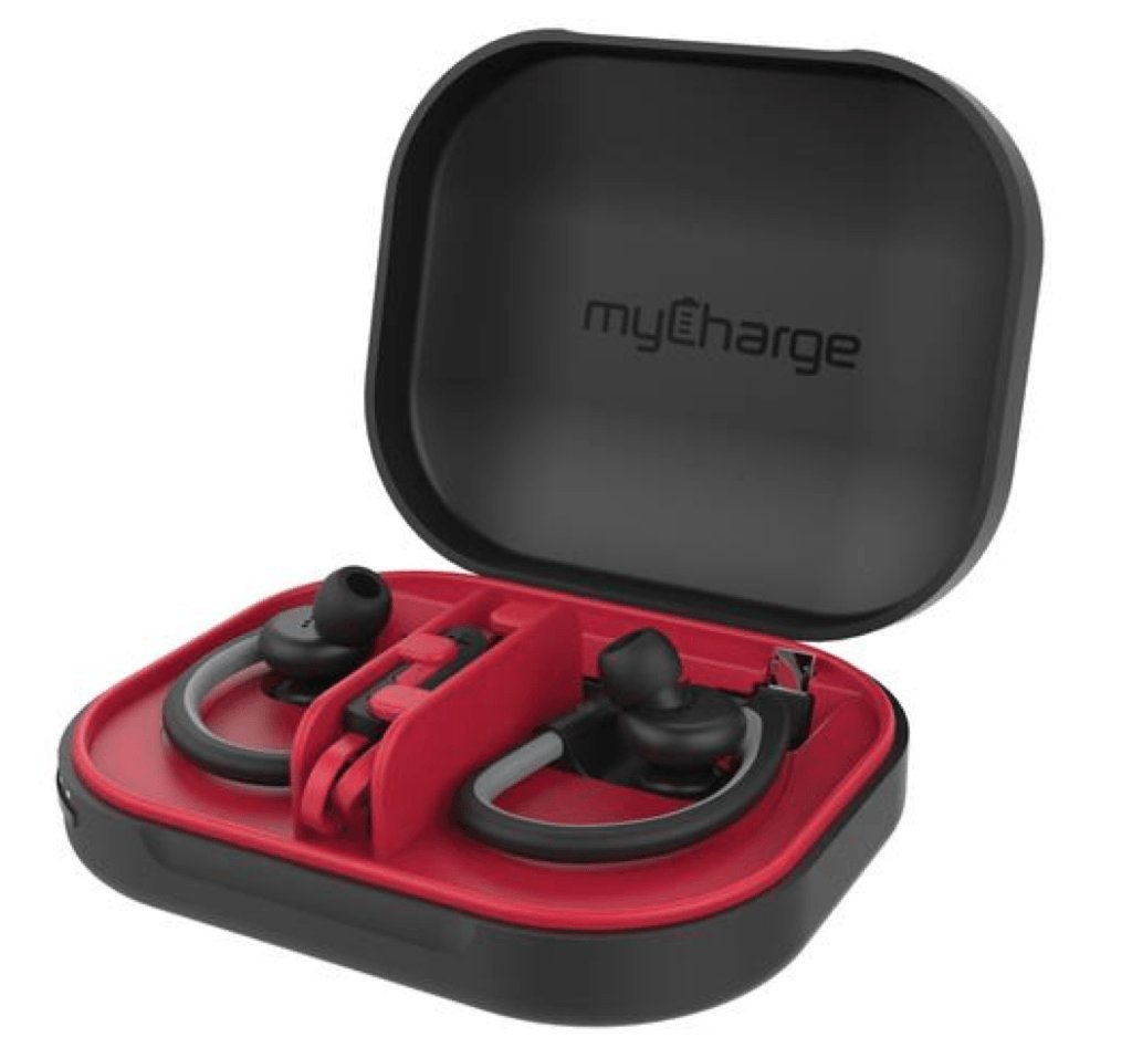 PoorAudiophile's tweet photo. MyCharge PowerGear Sound wireless headphone charger review https://t.co/EwUtfccoLr https://t.co/L1eWqRkccI