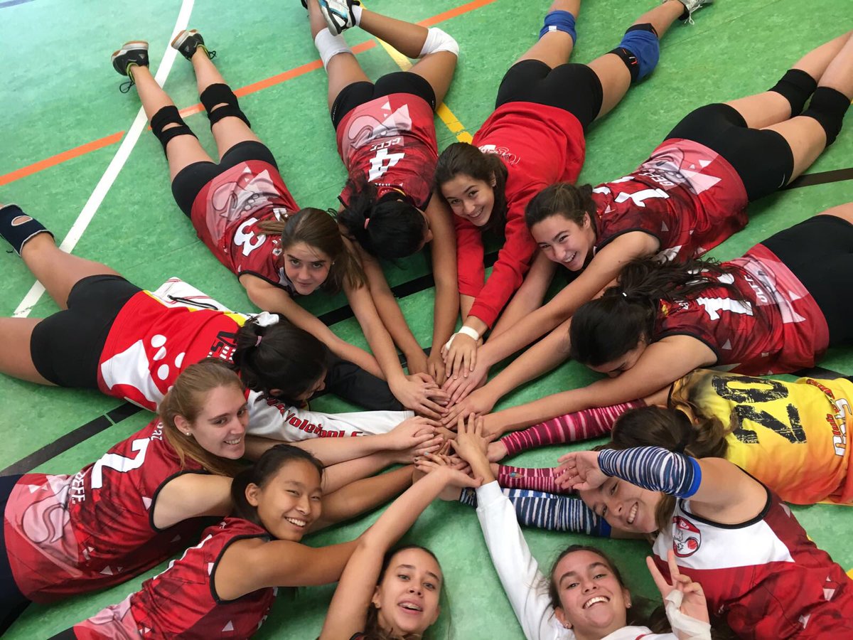 voleysanse's tweet photo. #CVScore 3-0👍🏼#infAcvs @lorenamontain 3-0👍🏼#cadAcvs @FiaMolin 3-1👍🏼 #cadBcvs @RuizCoach 3-2👍🏼#infBcvs @Ali_Oliva4 2-0👎🏼 #infCcvs @Diana_R09 https://t.co/gtSR53NUyN