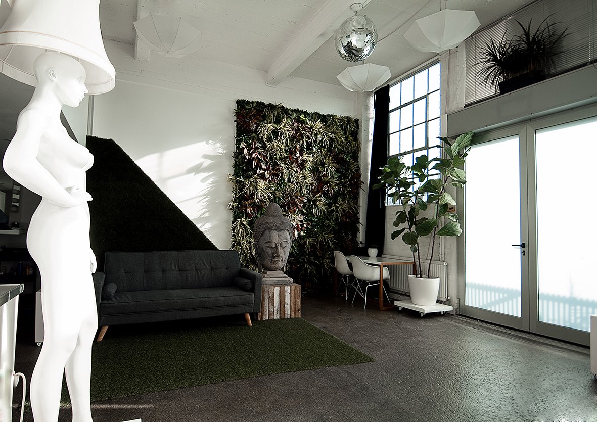 Flash Avenue Studio tweet media