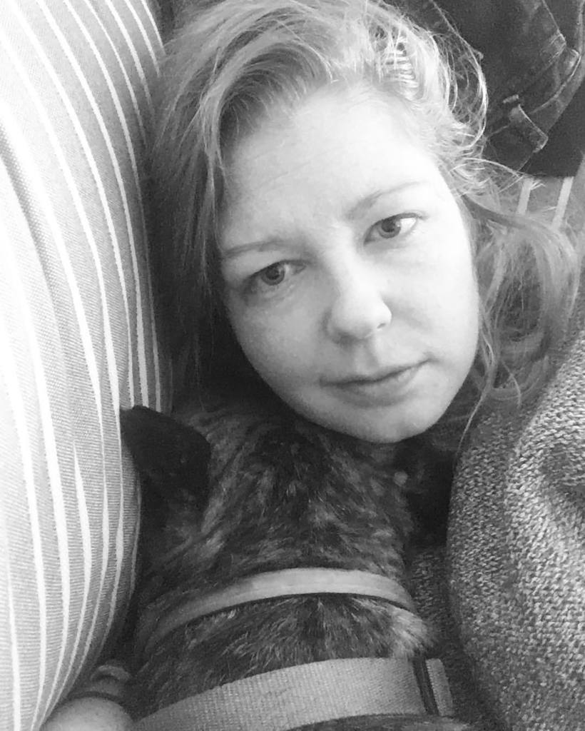 Saturday morning snuggles. ❤️#professionalsnuggler #tiger #pitbull #dontbullymybreed #love… ift.tt/2eNC2mR