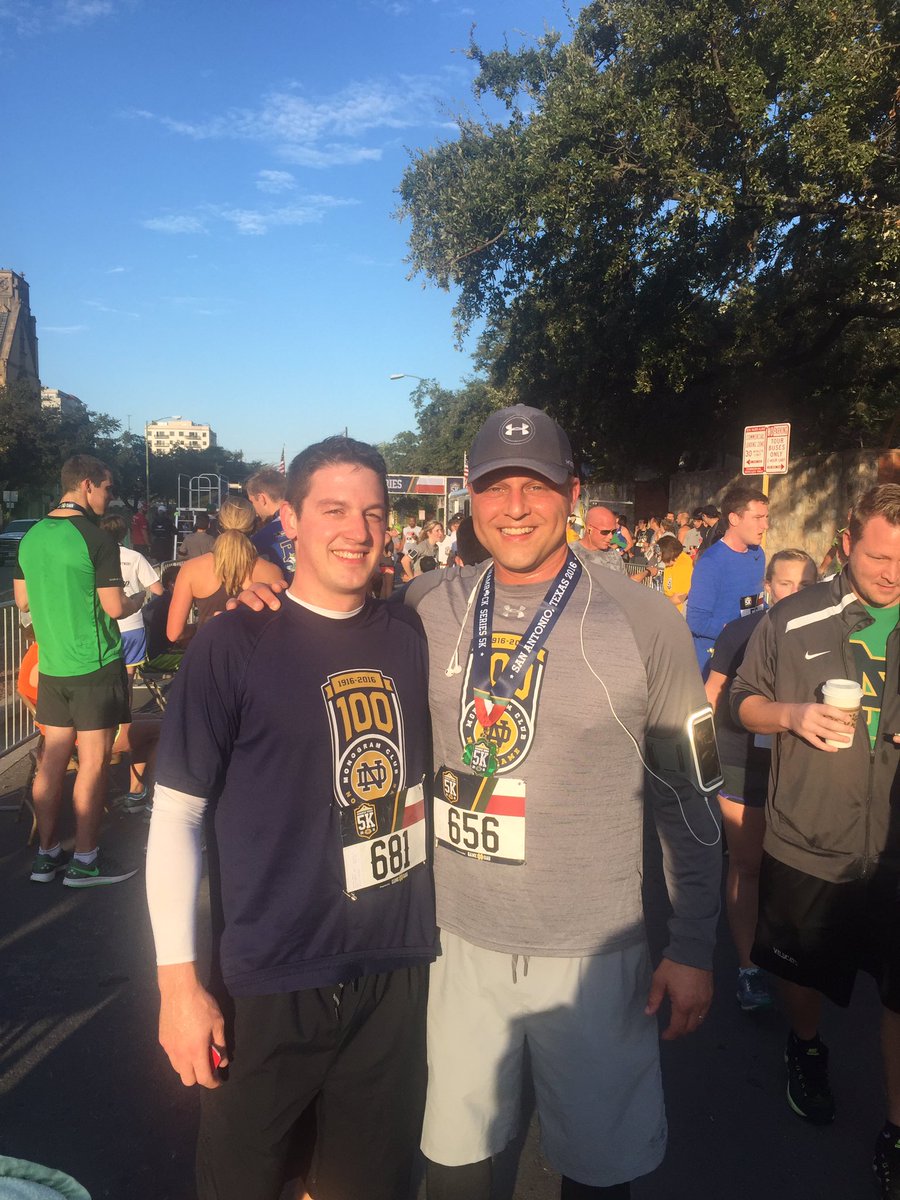 BrantUst8's tweet photo. Beautiful Morning for a run! #ShamrockSeries 5K @gamedayND @NDMonogram #GoIrishBeatArmy https://t.co/yoEmCzhRgc