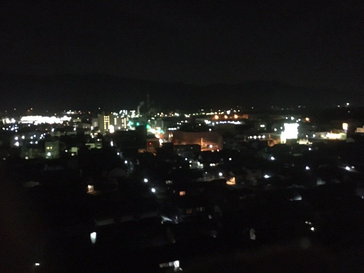 Duck_Dude36's tweet photo. 昼からたいきといろんなとこいって、そのあとななきとあそんでいろいろいったなぁ💆🏻‍♂️
色々な人とも会えたしよかった！
景色きれいやったなあ https://t.co/FCbHCQw7zl