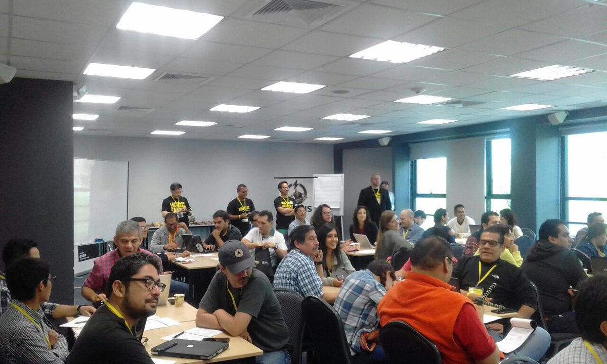 LilianaAlvarado's tweet image. Continuamos #LSMLIMA  en #EPGUTP todo un éxito el Evento @LSM_Peru