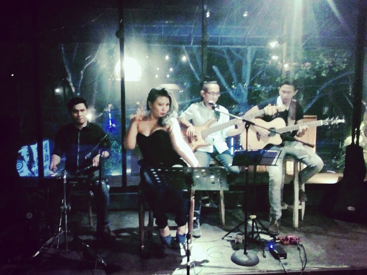 Happy Go Lucky now on stage until 11pm. Please come and share a moment with us