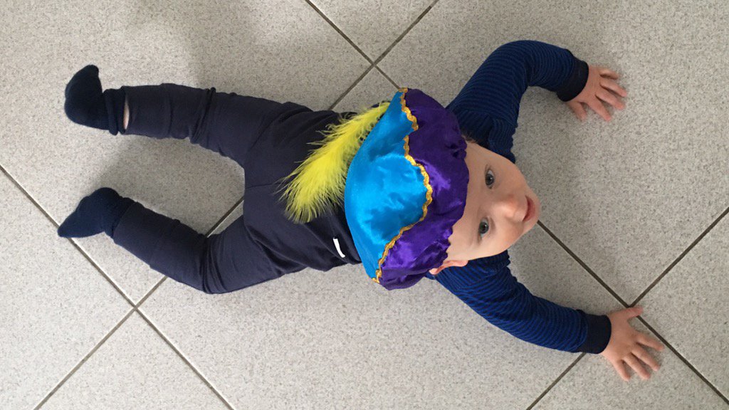 Voor alles is een eerste keer. #ZwartePiet #Sinterklaas