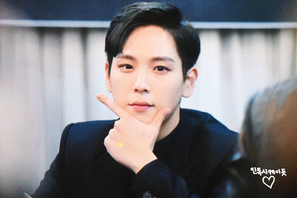 INTOXICATED0419's tweet photo. 161112 잠실팬싸 
#BAP #힘찬 #비에이피 #HIMCHAN
🤓🤓🤓 https://t.co/wC4sOL2VJN