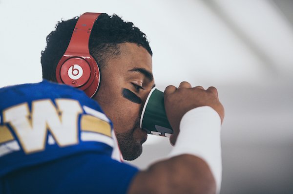 CFL's tweet photo. The #RoadToTheGreyCup is here, time to lay it all on the line. #FuelBetterPerformBetter #FuelledByG @GatoradeCanada https://t.co/s8CltWo9Jf