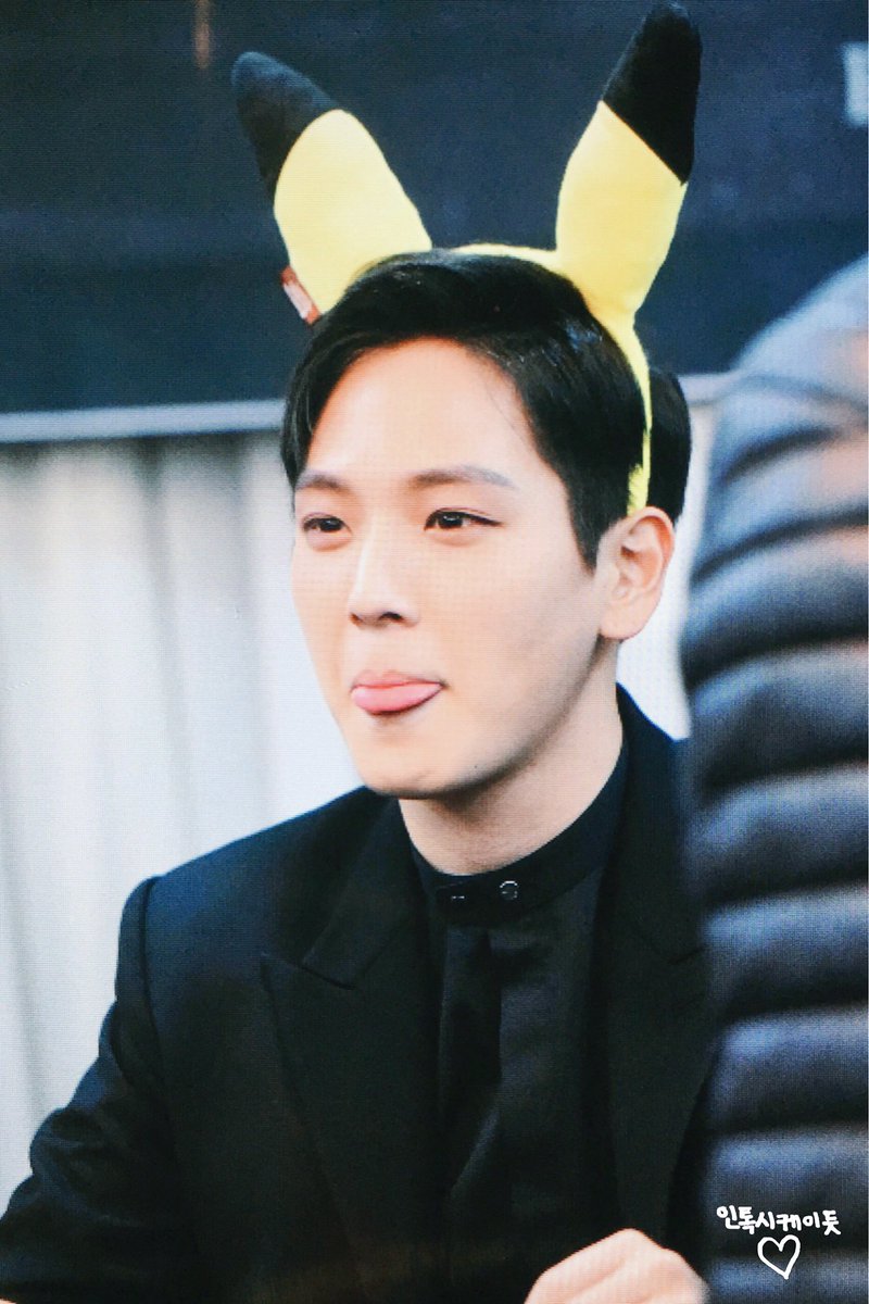 INTOXICATED0419's tweet photo. 161112 잠실팬싸 
#BAP #힘찬 #비에이피 #HIMCHAN
피카피카피카~~츄ㅠㅠㅠㅠㅠㅠㅠㅠㅠ https://t.co/HlPxhQGzZm