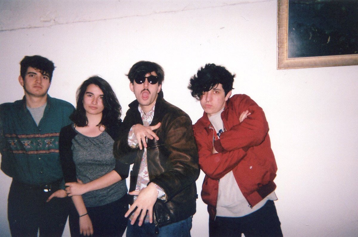 dkluba_'s tweet image. Ordu gutxi barru... &amp;gt;&amp;gt; PERRO + ALBERT CAVALIER zuzenean [Aza 12 Nov / Dabadaba / 9pm / 7-9-12€] dkluba.eus #DKluba