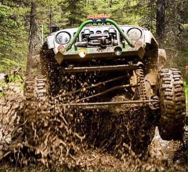 ProcompVe's tweet image. ¡Feliz Sábado! Esperamos estén teniendo una grandiosa aventura. #procompve #offroad #adrenalina #barro #G2 #smittybilt #rubicon #Lrg #tjm