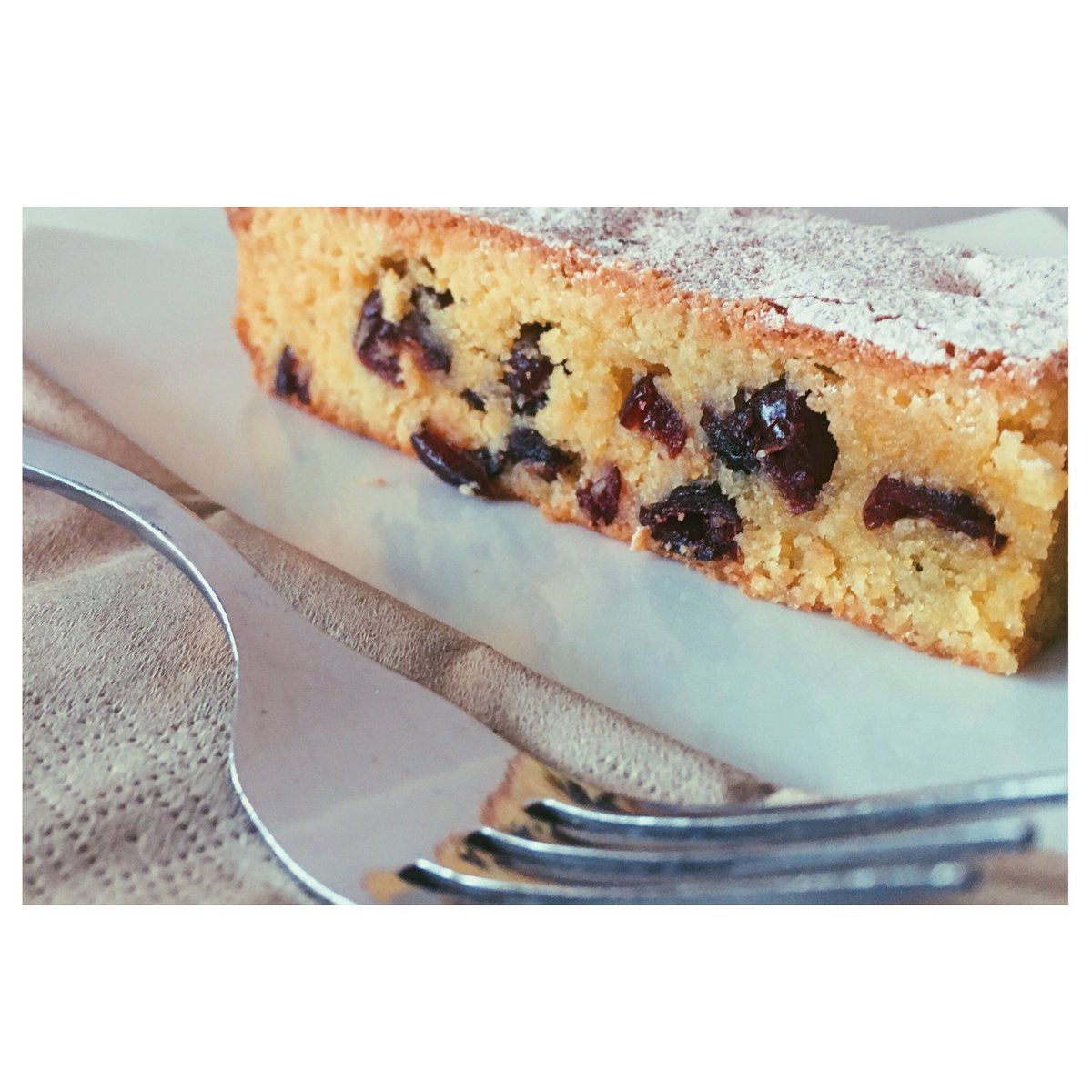 picnic_bath's tweet photo. Try our new #glutenfree orange &amp; cranberry polenta cake, baked lovingly by @The_GrumpyBaker 🎂 #utterlydelectable #shesnotgrumpyreally https://t.co/uNqitTpV9U