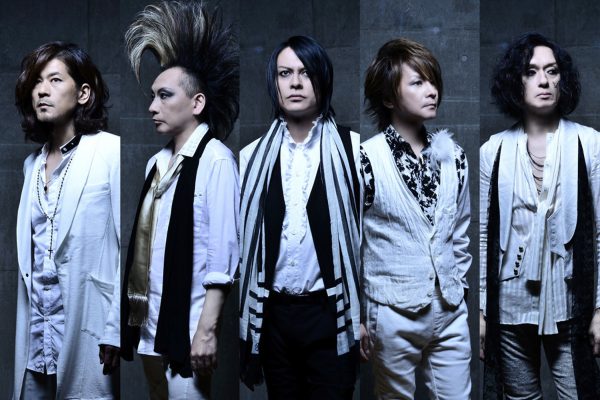Sから始まる名前は静 カルボナーラください Buck Tickさんはね 1987年にデビューしたロックバンドで来年30周年なんです 結成当初からメンバーチェンジなく続けていまして 元祖ヴィジュアル系とも言える方々です 1枚目が16年現在で 遡っていくと Sから始まる名前は静 カルボナーラください Buck Tickさんはね 1987年にデビューしたロックバンドで来年30周年なんです 結成当初からメンバーチェンジなく続けていまして 元祖ヴィジュアル系とも言える方々です 1枚目が16年現在で 遡っていくと