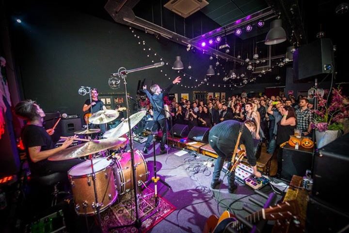 LivMusicWeek's tweet photo. Our heartfelt thanks to all of you, see you in 2017, Liverpool! 📷 by the @GetintothisHQ team. https://t.co/tXhPljfyHe