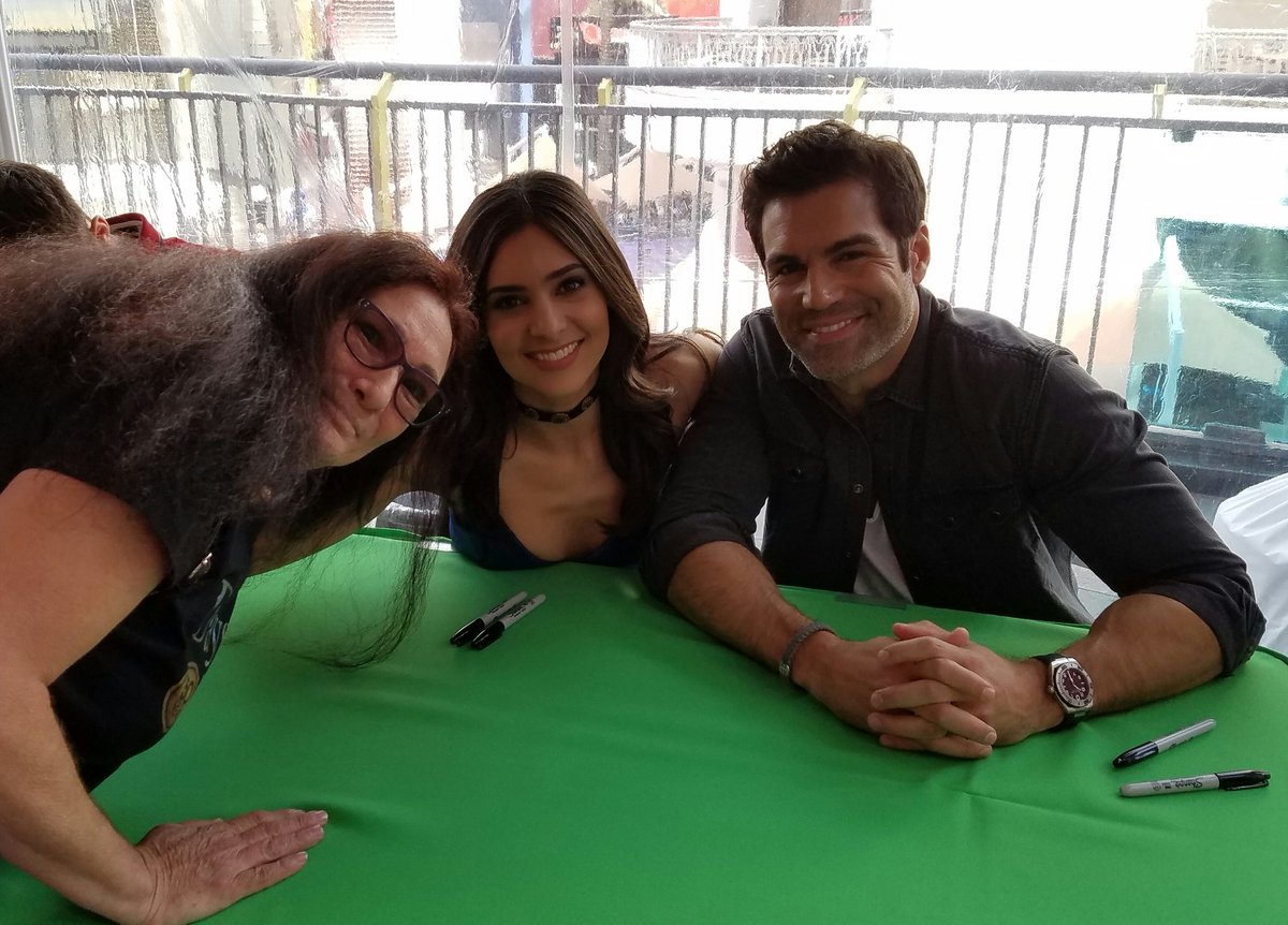 BettejeanSpata4's tweet photo. Hernandez siblings!! 💜⏳ @camilabanus @JordiVilasuso #DayofDays #Days51 https://t.co/iroPjxFb6p