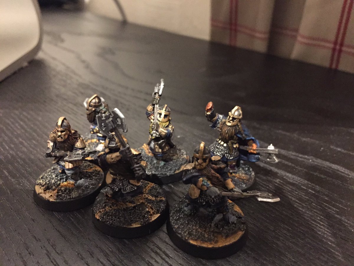 miniaturespace's tweet photo. Second army (which I intend to grow with Hobbit minis) - Thorin, Gandalf, Khazad guard, Iron Guard, Vault wardens. https://t.co/35pmmcmLkz
