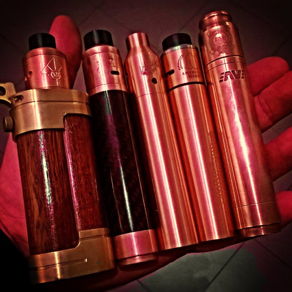 Rodgers79Paul's tweet photo. #handcheck #vapeporn #avlyfe https://t.co/DbeKxH6wBs