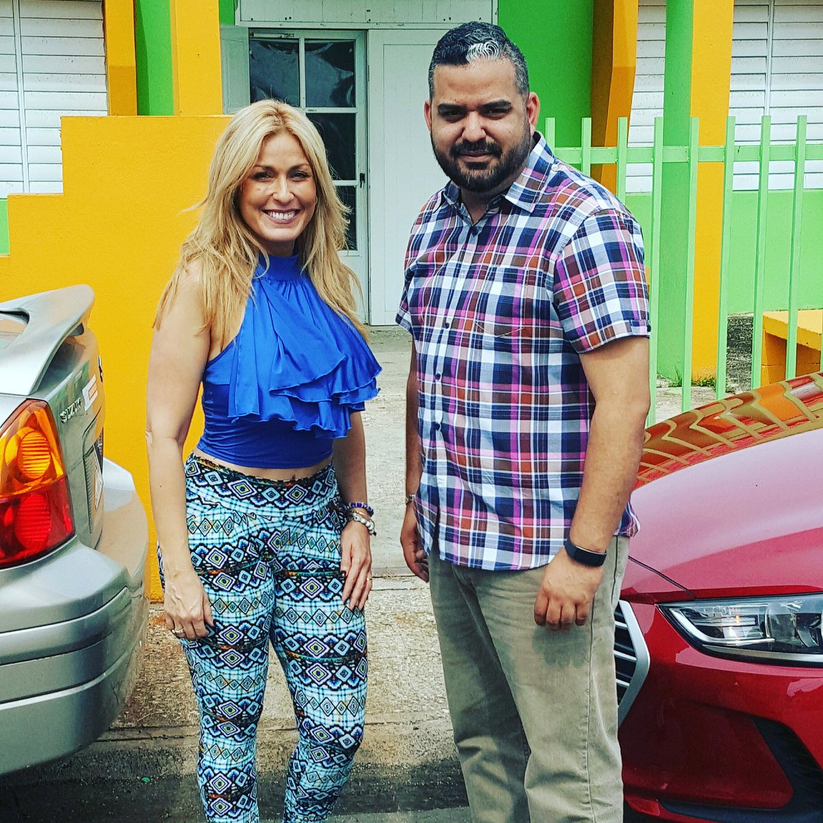 Junto a mi amiga la productora <a href="/MARIBELACEVED0/">Maribel Acevedo</a> ,donde estara dando cursos de navegacion y la Ley 430 en Arecibo.