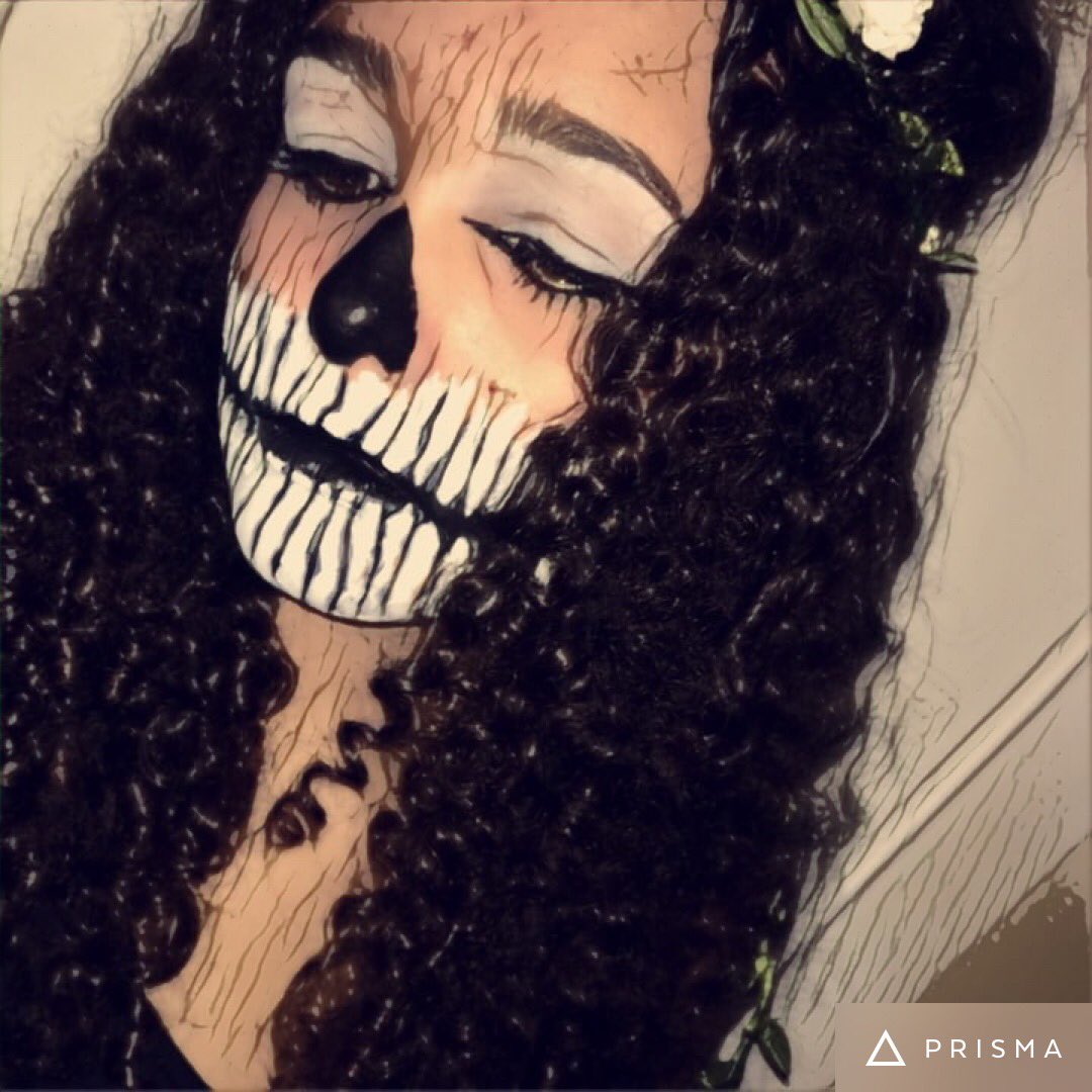 MLTM5SOS's tweet image. #DayoftheDead #GCSEart